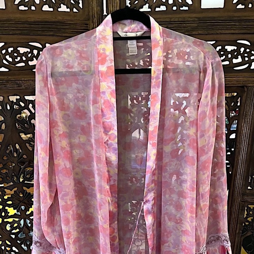 DELICATES PINK MULTICOLOR PASTEL FLORAL PRINT SHEER LONG SLEEVE ROBE MEDIUM